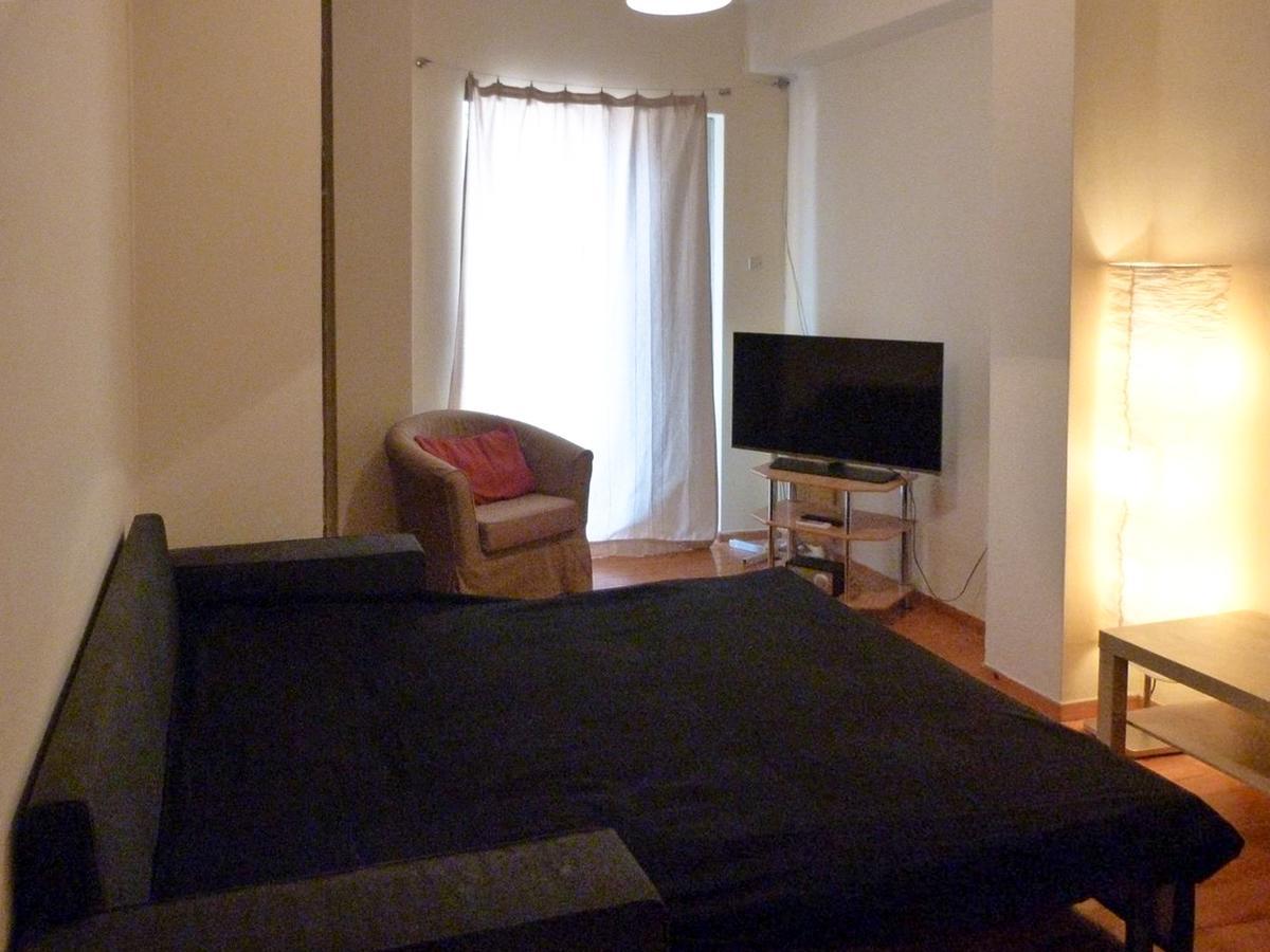 Homely Spacious Studio Халкіда Екстер'єр фото